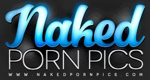 NAKED MOMS PHOTOS